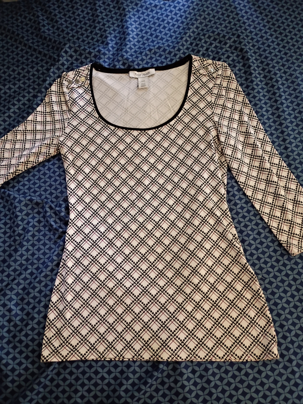 White House Black Market Black & White Patterned Scoop-Neck Tunic